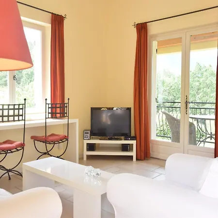 In With Garden, Cleaning Included Montbrun-les-Bains