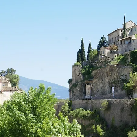In With Garden, Cleaning Included Apartment Montbrun-les-Bains